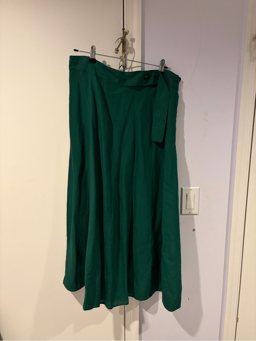 Emerald Green Women's A-Line Midi Skirt